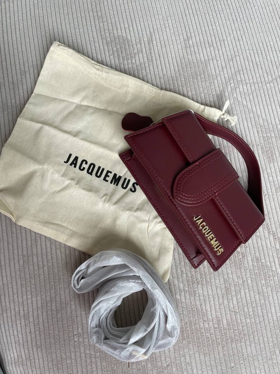 сумка jacquemus,jacquemus сумка на плечо,сумка jacquemus le bambino,женская сумка jacquemus,сумка