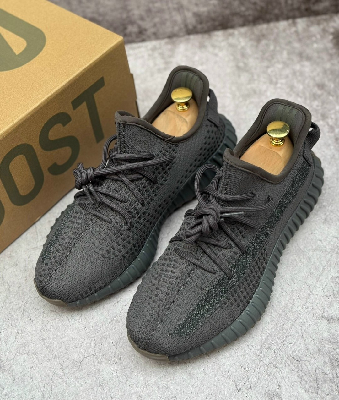 adidas yeezy 350 boost,adidas yeezy boost 350 v2 cinder,кроссовки adidas yeezy boost 350,кроссовки adidas yeezy boost,yeezy boost 350 v 2