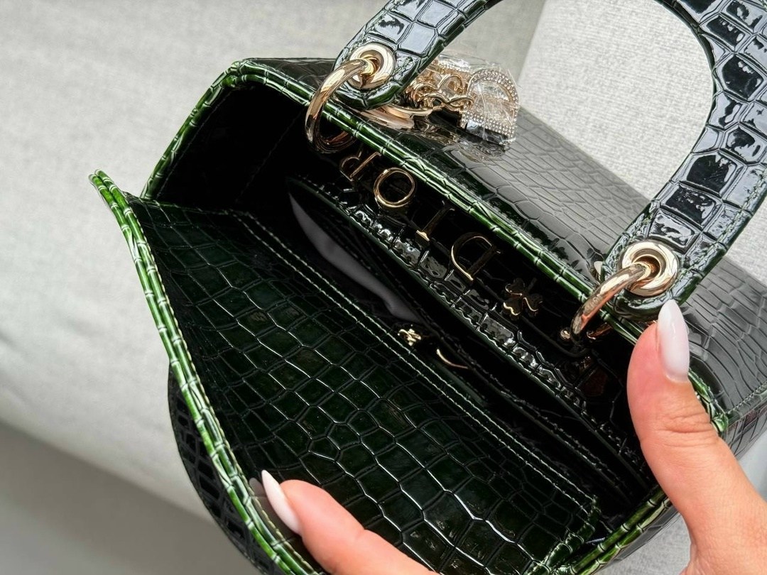 lady dior crocodile bag,christian dior lady dior medium черный экзотический крокодиловая кожа женская сумка,модная сумка,lady dior crocodile,сумки диор