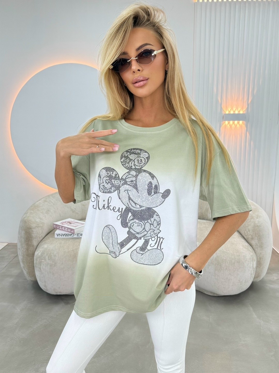 футболка оверсайз с принтом мики маус fashion lux,женская футболка,футболки женская оверсайз,оверсайз футболка,футболки оверсайз с принтами