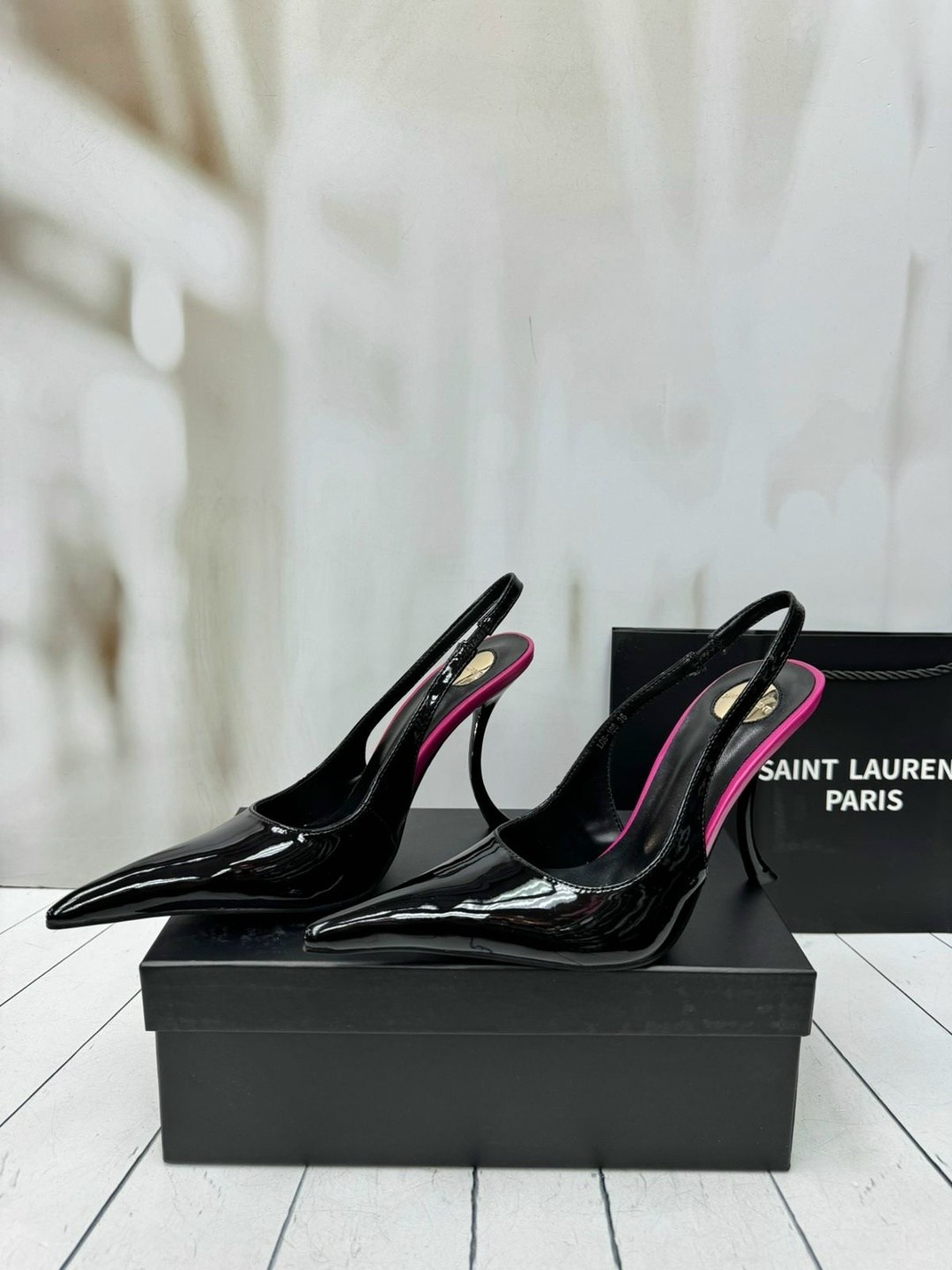 saint laurent туфли,туфли yves saint laurent,,босоножки saint laurent,каблуки saint laurent