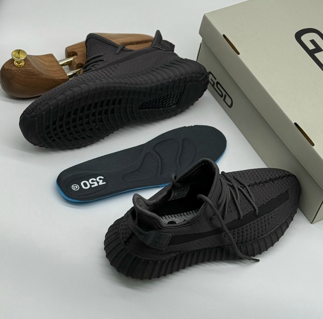 кроссовки adidas yeezy boost 350,кроссовки adidas yeezy boost,adidas yeezy boost 350 v2 cinder,adidas yeezy 350 boost,yeezy boost 350 v 2