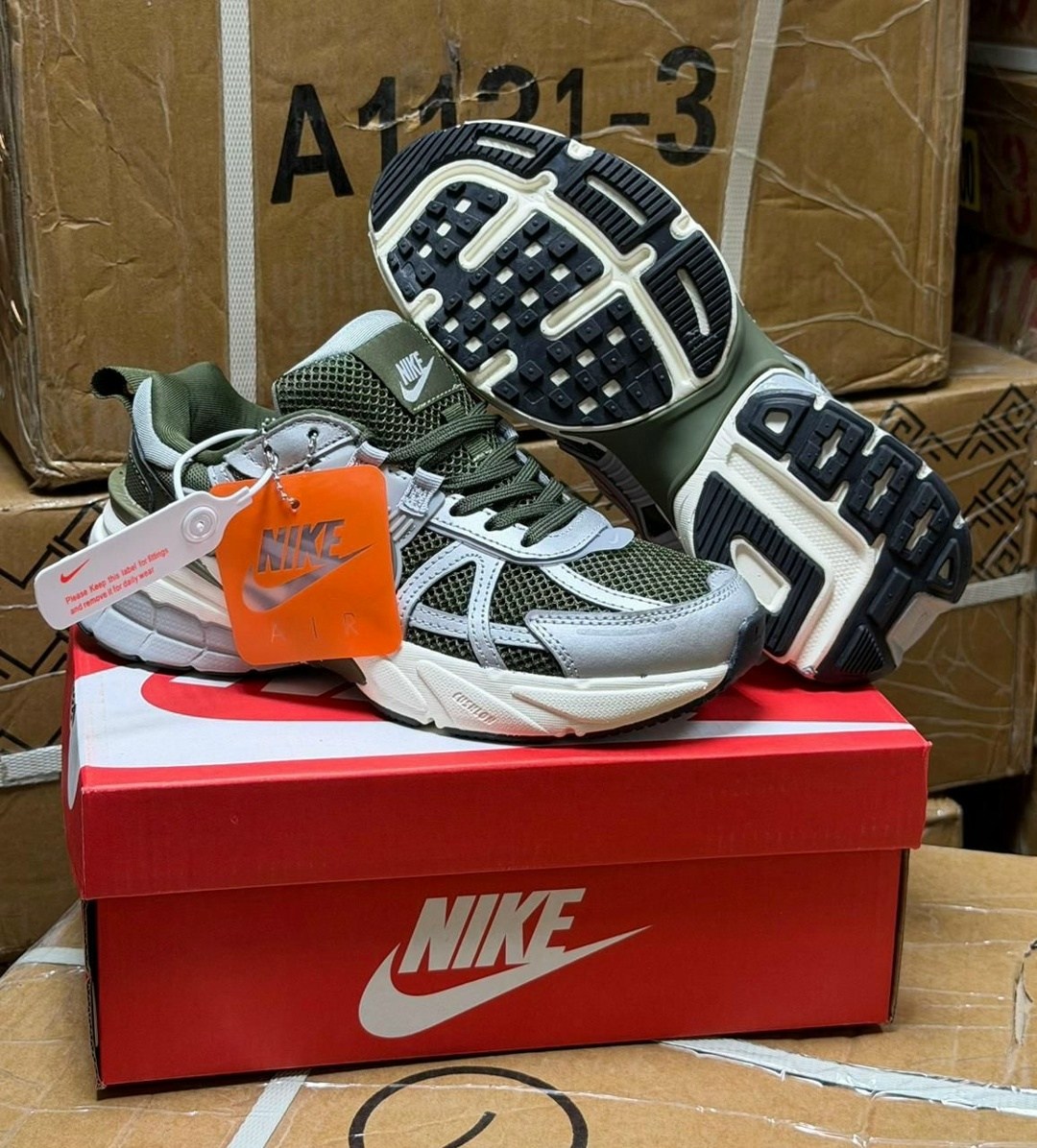 кроссовки,кроссовки nike,женские кроссовки,кроссовки мужские женские,кроссовки nike v 2 k run