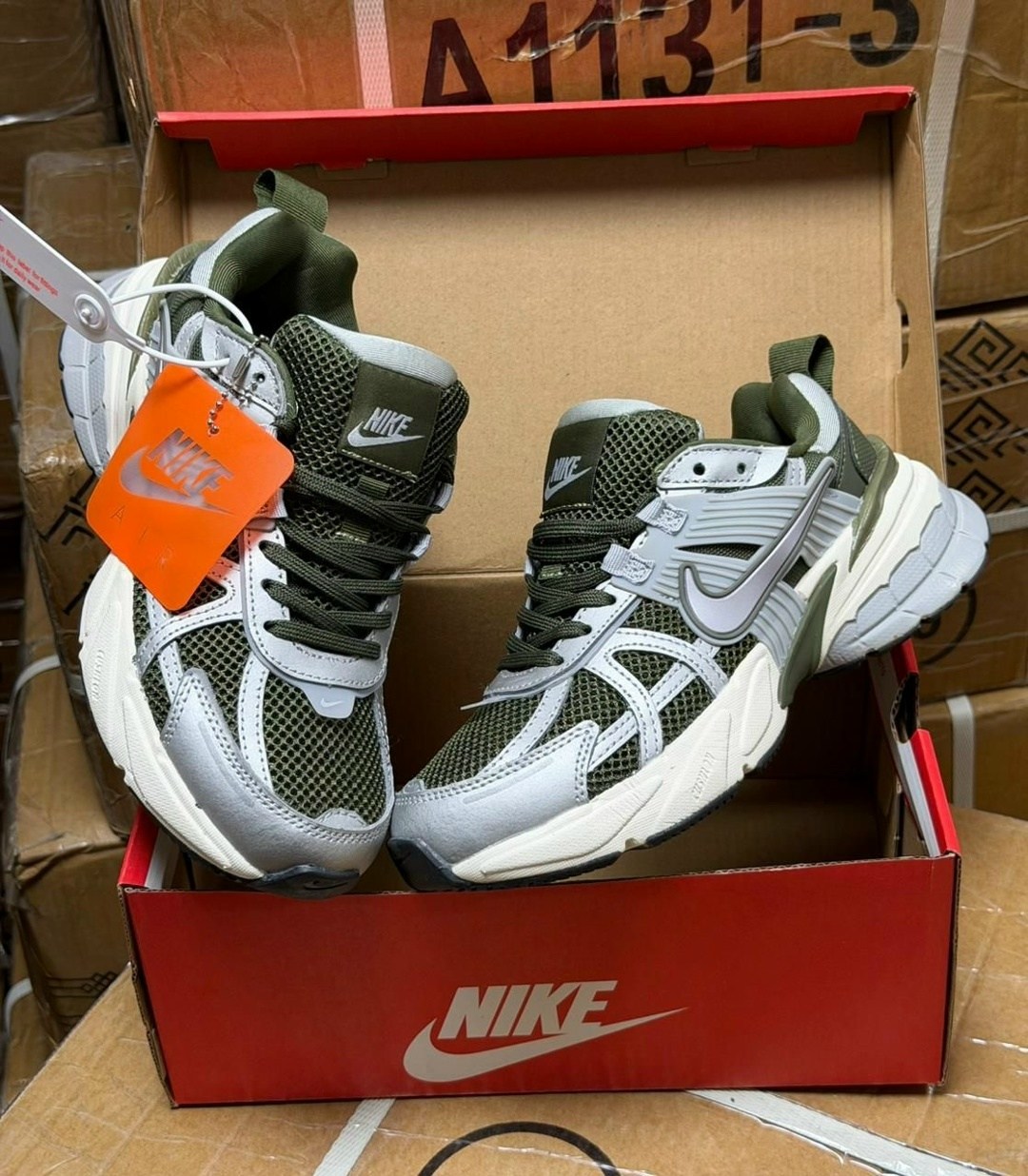 кроссовки,кроссовки nike,женские кроссовки,кроссовки мужские женские,кроссовки nike v 2 k run