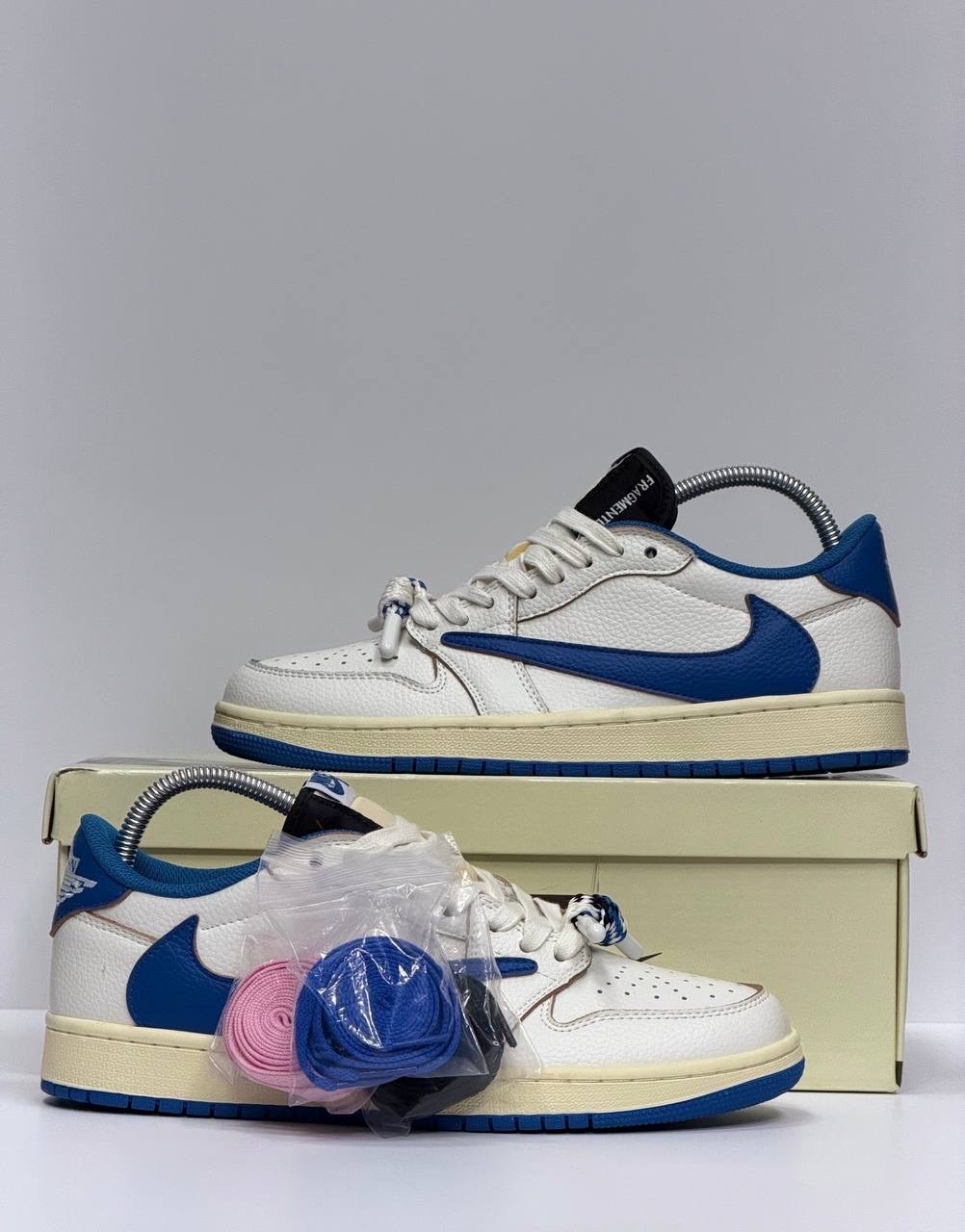 air jordan 1 low travis scott,nike air jordan 1 low travis scott,кроссовки travis scott x fragment x air jordan 1,nike air jordan 1 low x travis scott,кроссовки travis scott x air jordan 1 low og
