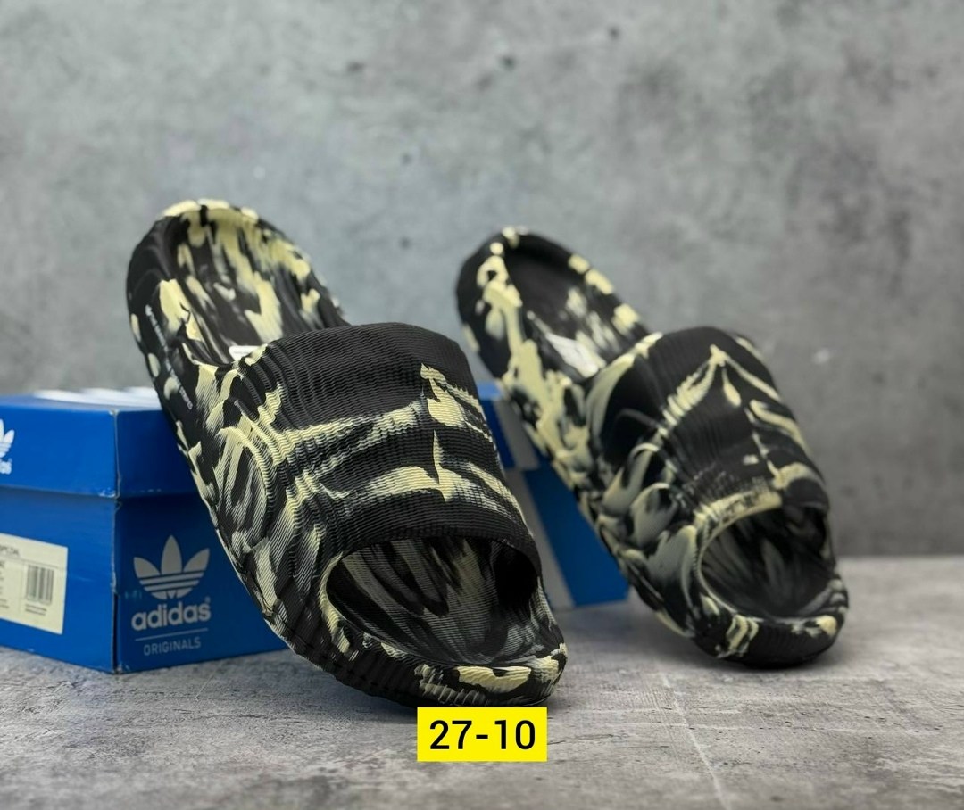 шлепанцы adidas,шлепанцы adidas adilette,шлепки adidas,шлепанцы мужские,тапки мужские