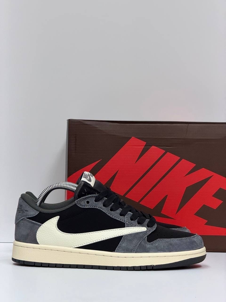 кроссовки nike air jordan 1 low x travis scott,nike air jordan 1 low x travis scott,nike air jordan 1 low travis scott,nike air jordan 1 low travis scott olive,кроссовки travis scott x air jordan 1 lo