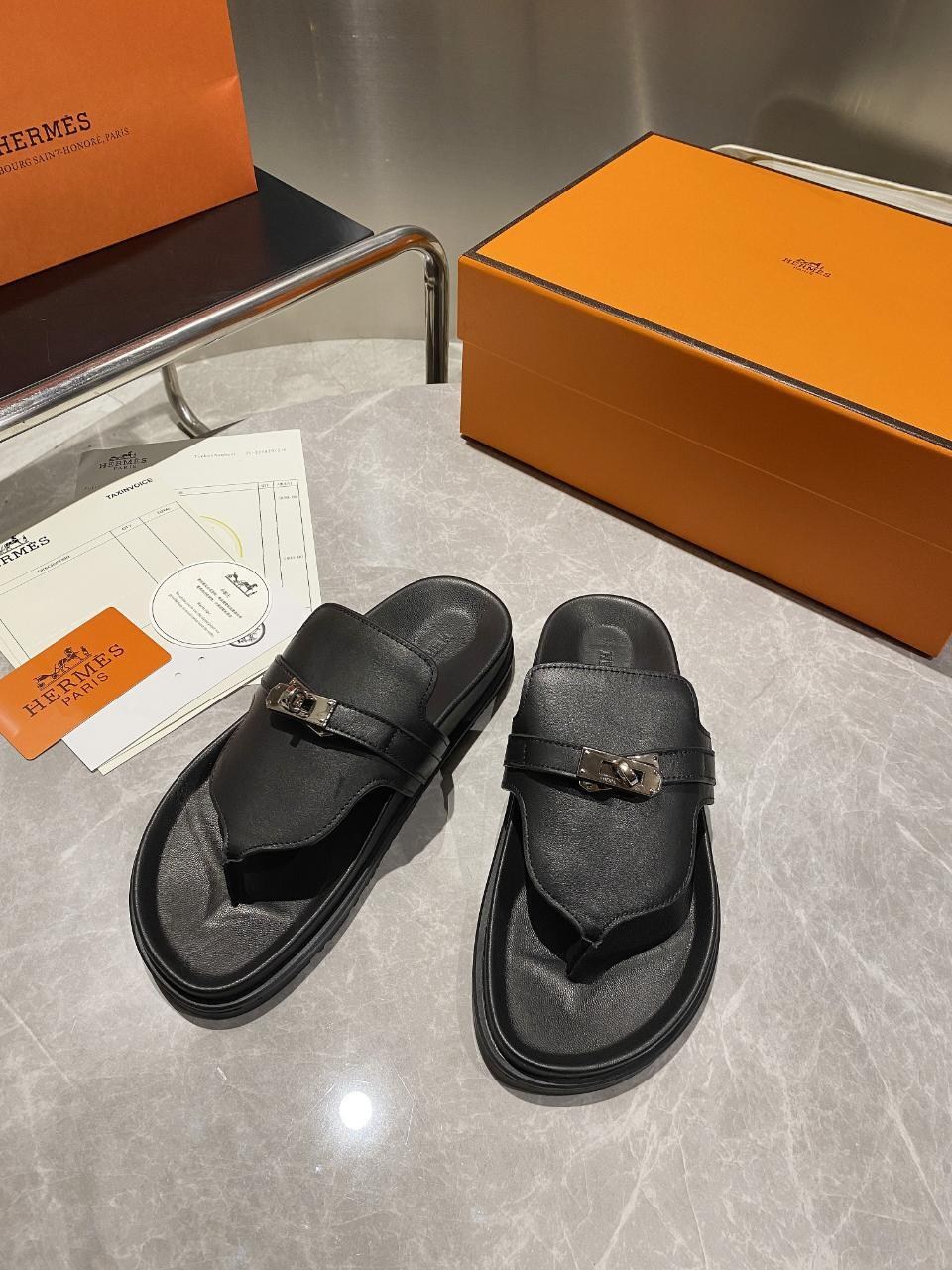 hermes шлепанцы,шлепки гермес женские,шлепанцы хермес,сандалии hermes,hermes шлепки женские черные