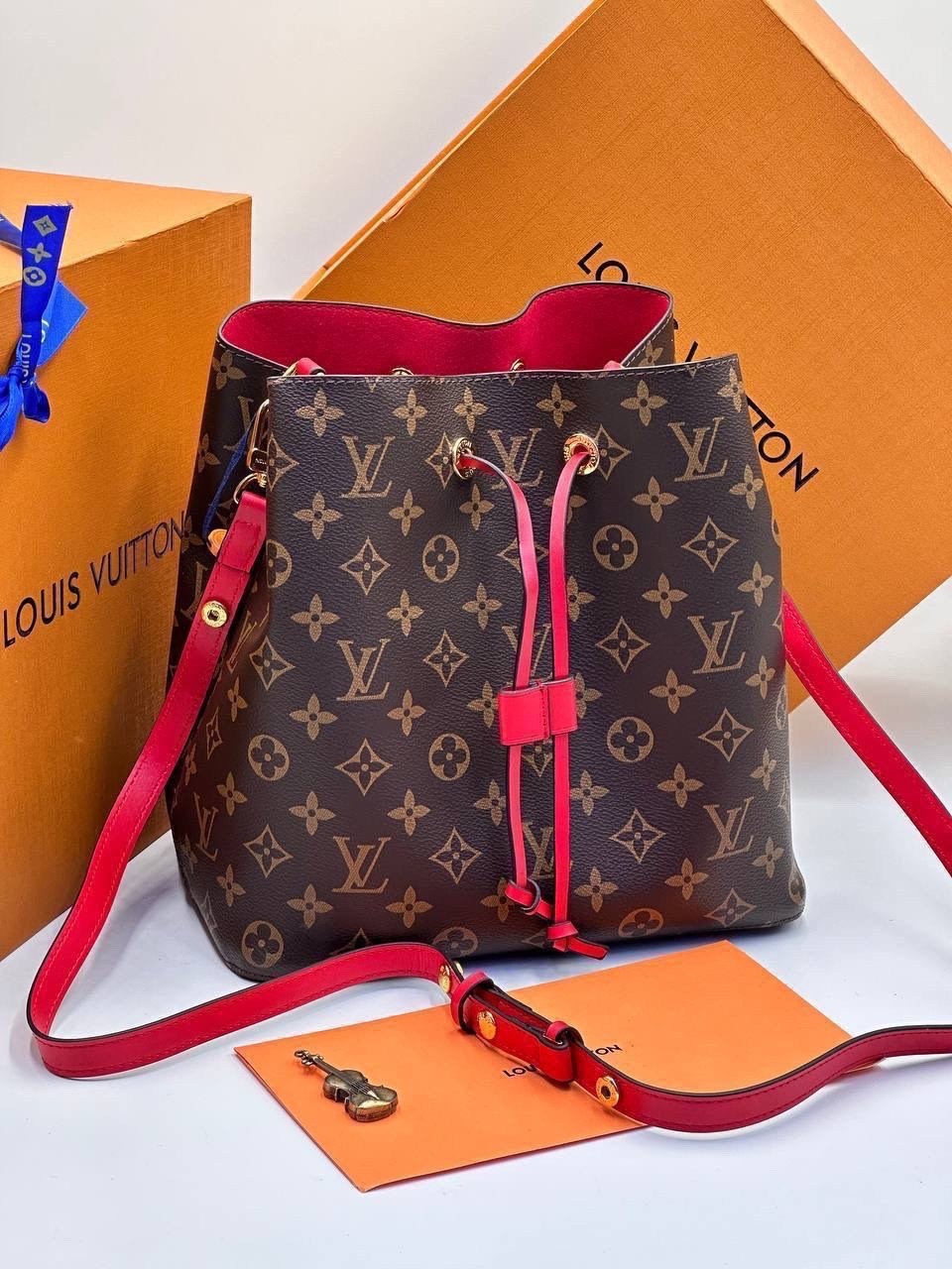 сумка женская louis vuitton,cумка louis vuitton,сумка ведро луи виттон,сумки женские louis vuitton сумка louis vuitton,сумки луи виттон