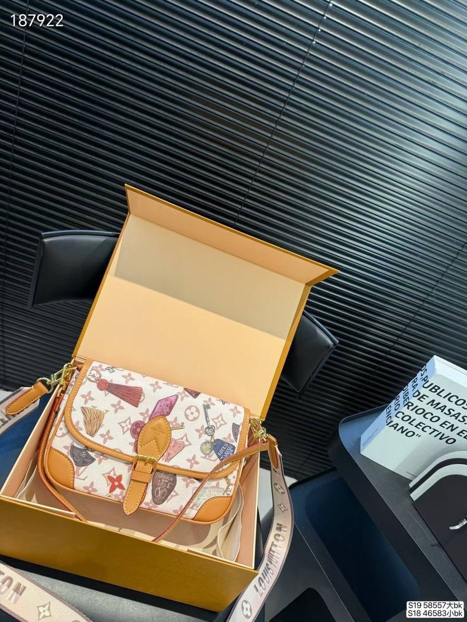 louis vuitton сумка на плечо,сумка louis vuitton,louis vuitton сумка багет,модная женская сумка,сумки модные