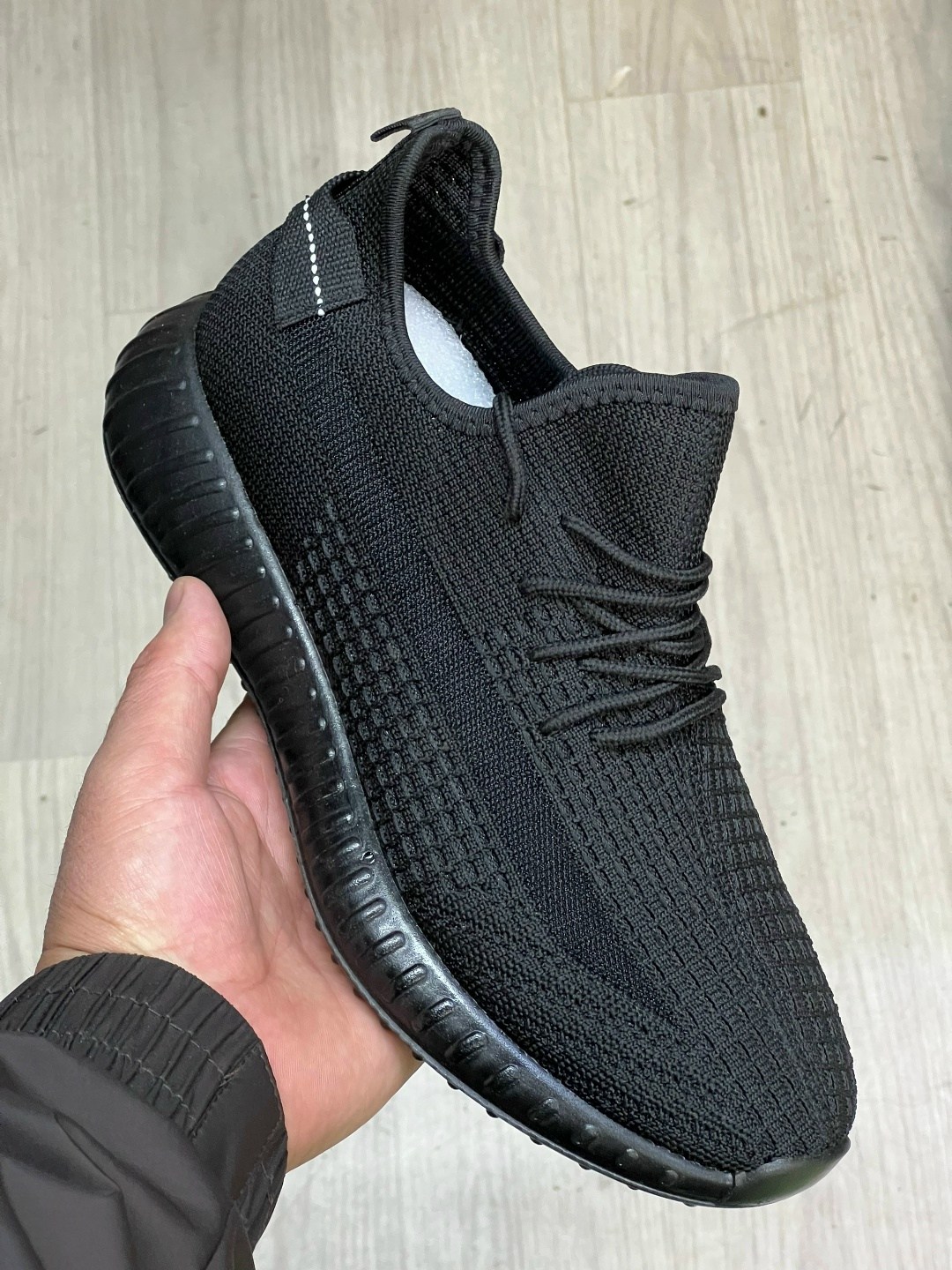 ,кроссовки мужские yeezy boost 350,кроссовки мальчику, спортивные,кроссовка мужской