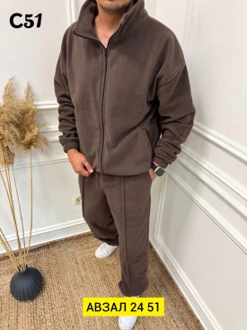 Костюм