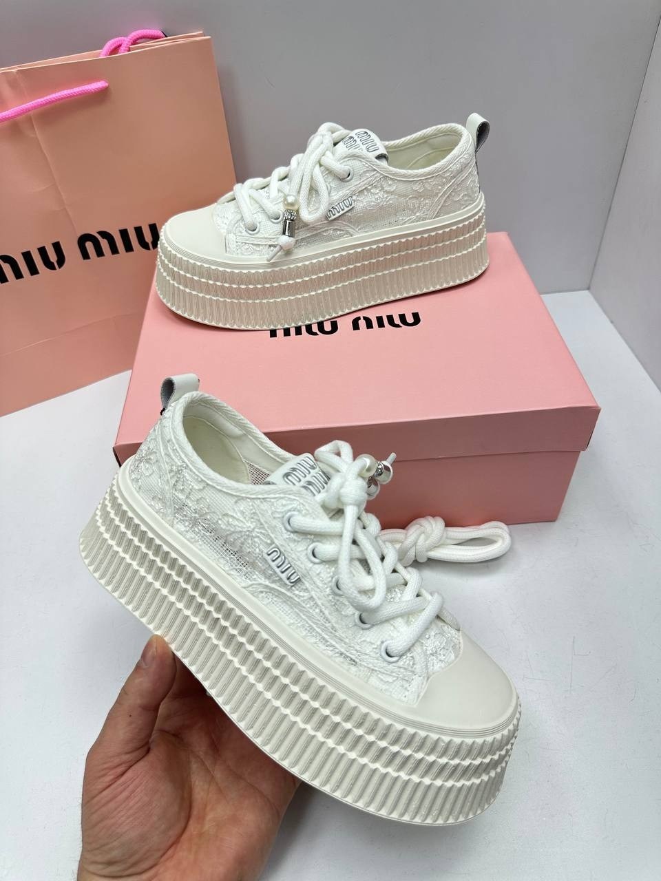 кеды miu miu женские,кеды miu miu на высокой подошве,кеды miu miu,кеды на платформе miu miu premium shoes 237107133,miu miu кроссовки