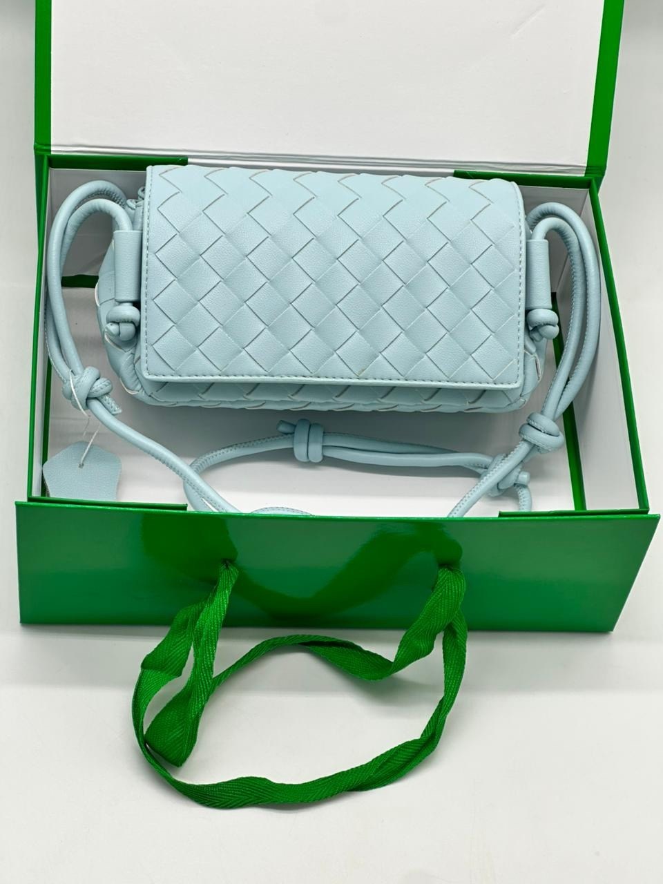 bottega veneta сумка,сумка женская bottega veneta,сумка,модная сумка,женская сумка