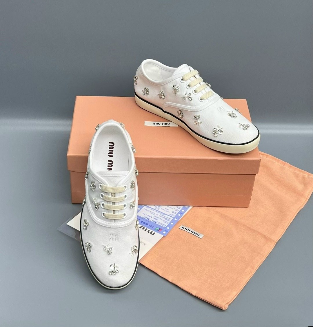 кроссовки женские louis vuitton,луи виттон кеды женские белые,кеды louis vuitton,,кеды louis vuitton frontrow