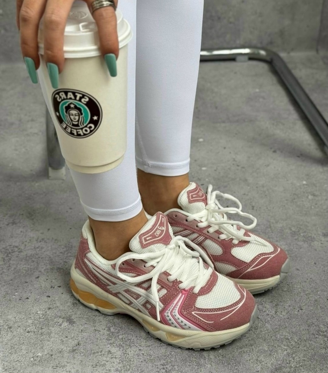 кроссовки женские asics,,кроссовки asics gel nyc,женские кроссовки,спортивные кроссовки