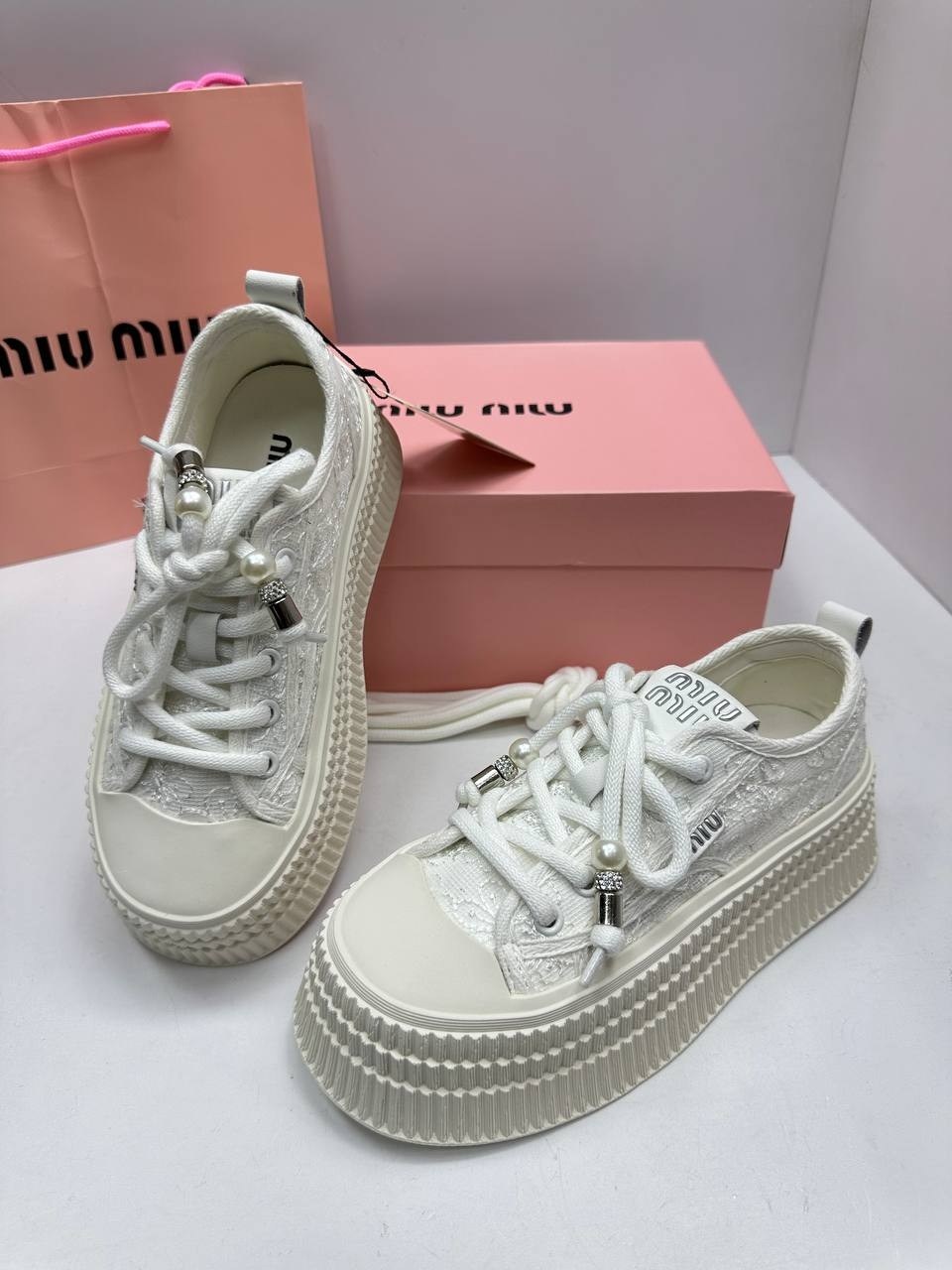 кеды miu miu женские,кеды miu miu на высокой подошве,кеды miu miu,кеды на платформе miu miu premium shoes 237107133,miu miu кроссовки