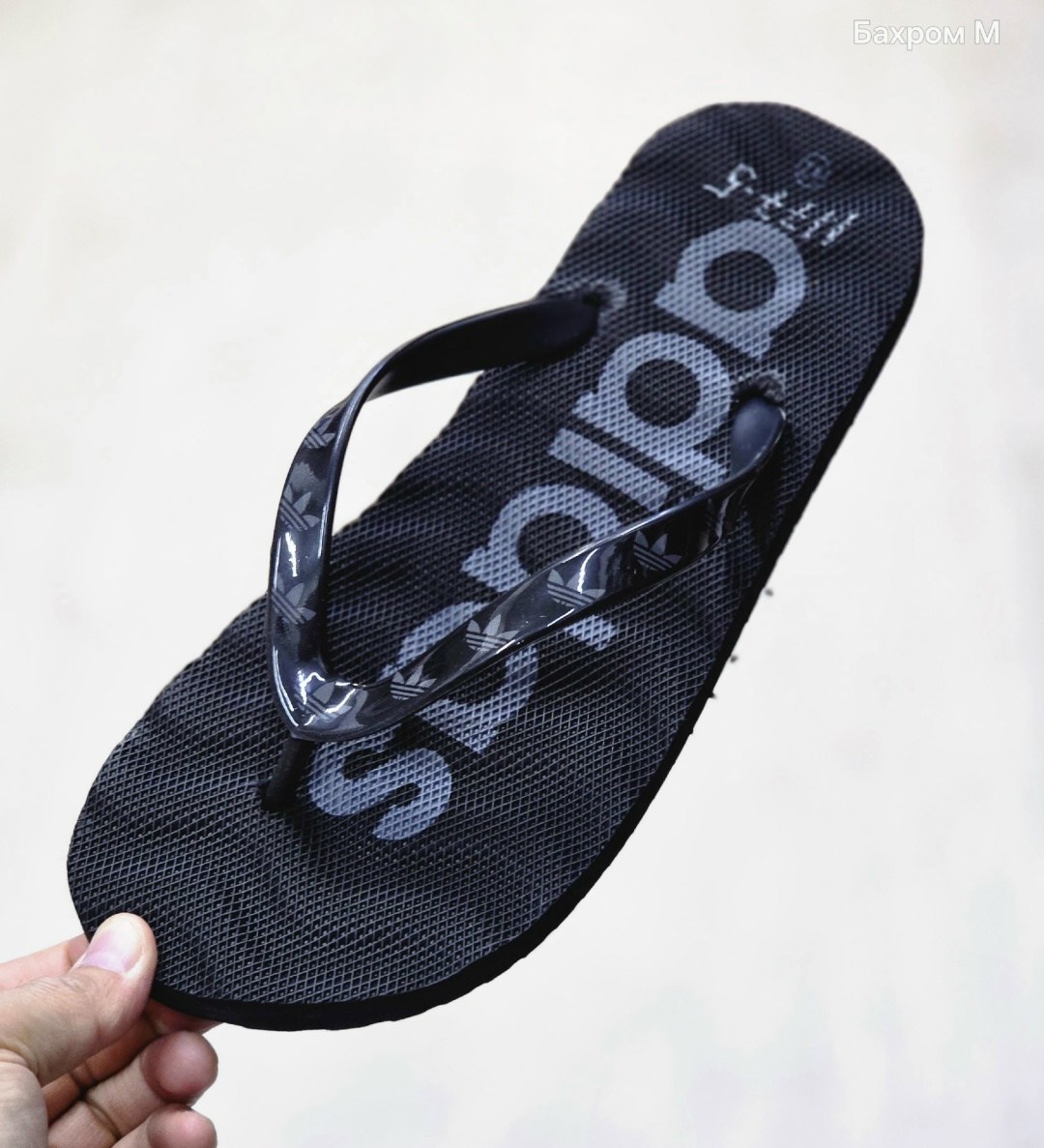 сланцы adidas,шлепанцы adidas,сланцы мужские adidas,шлепанцы адидас,сланцы adidas eezay flip flop