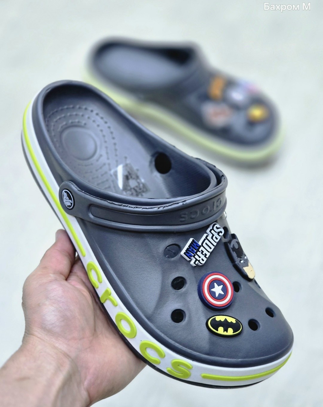 джибитс crocs сандалии,,джибитсы на крокс,детские кроксы,кроксы с джибитсами