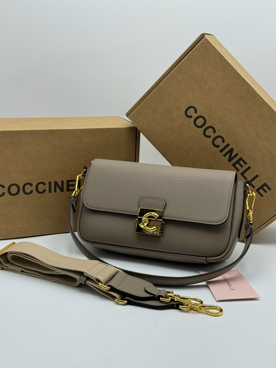 coccinelle сумка,coccinelle сумка женская,сумки женская,сумка,сумки модные