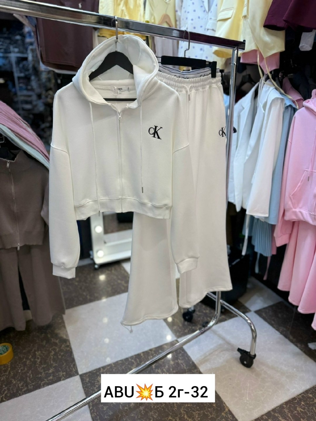 костюм розовый,костюм двойка,штаны розовые,женские костюмы,спортивные костюмы