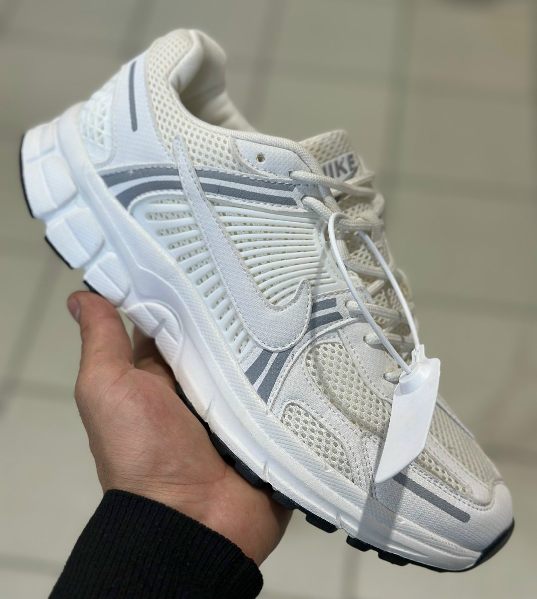 кроссовки nike zoom vomero 5,кроссовки nike air zoom vomero 5,nike zoom vomero 5 sp vast grey,nike air zoom vomero 5,кроссовки