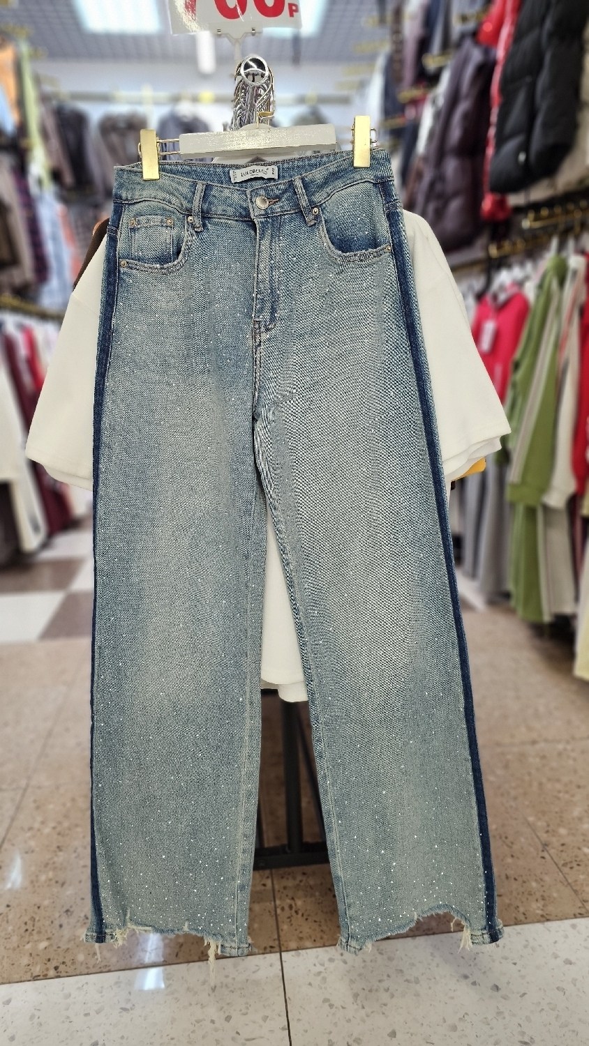 женские джинсы,джинсы фенди женские,джинсы united colors of benetton,джинсы