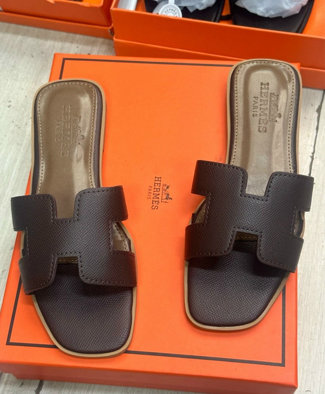 шлепанцы hermes,шлепки эрмес оригинал,,шлепки hermes женские,шлепки гермес женские