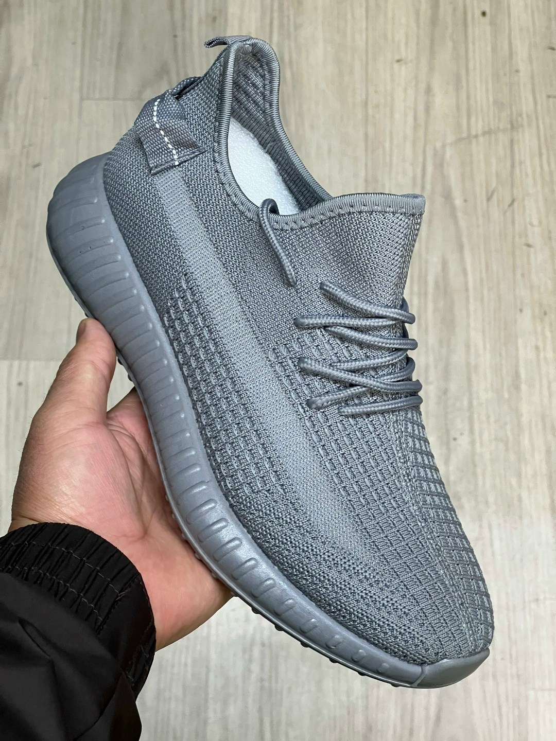 ,кроссовки мужские yeezy boost 350,кроссовки мальчику, спортивные,кроссовка мужской