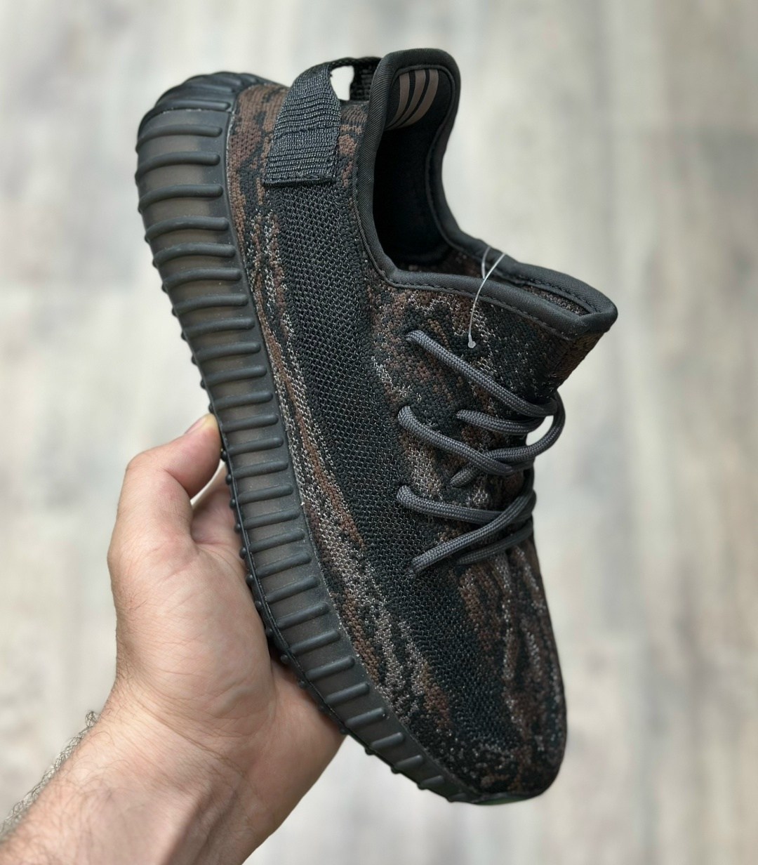 кроссовки adidas yeezy boost 350,кроссовки adidas yeezy boost,adidas yeezy boost 350 v2 cinder,adidas yeezy 350 boost,кроссовки yeezy boost 350