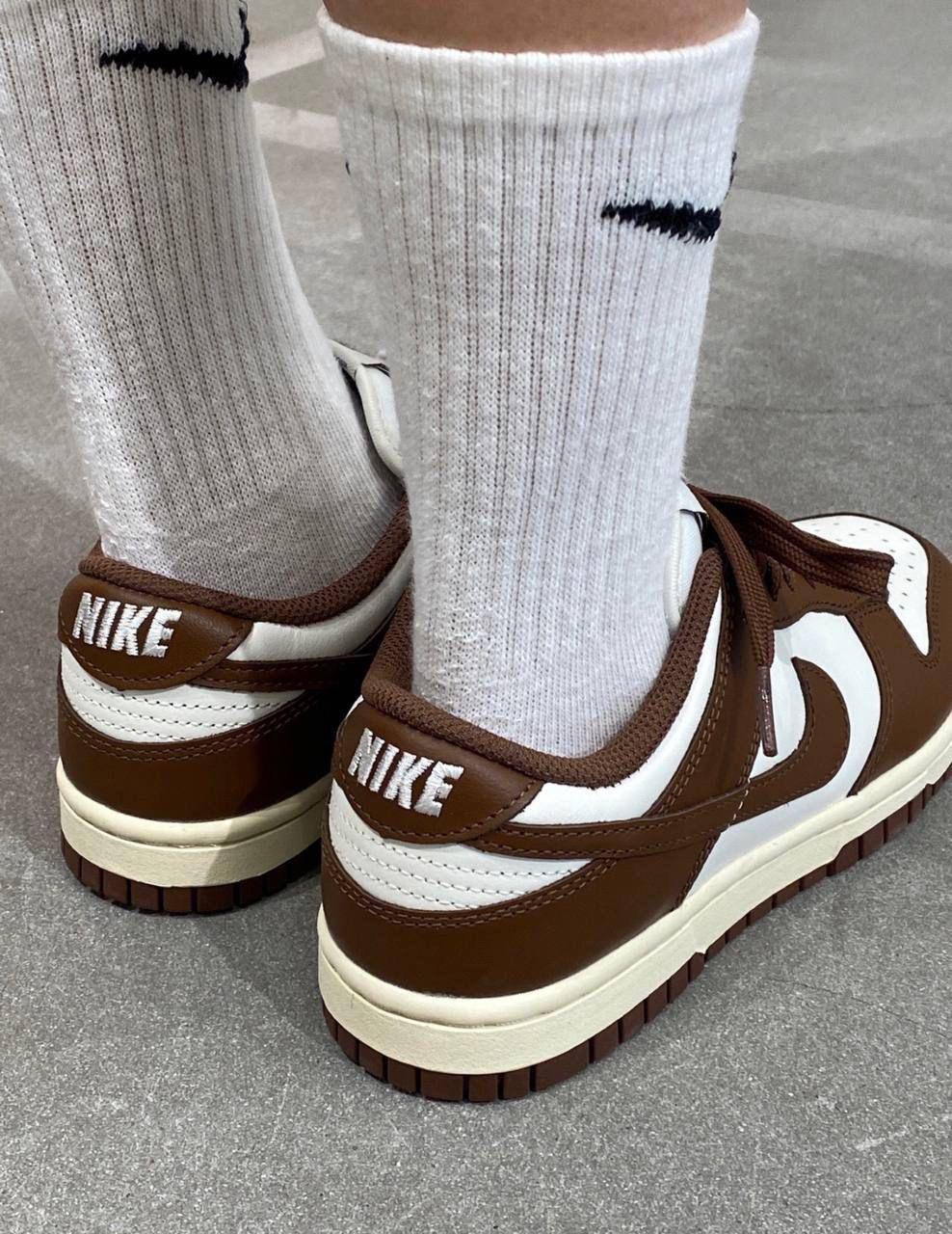 nike коричневые кожаные низкие кроссовки / кеды dunk для мужчин,nike коричневые кожаные низкие кроссовки,кроссовки nike wmns dunk low белый/коричневый,nike коричневые кожаные кроссовки,nike коричневые