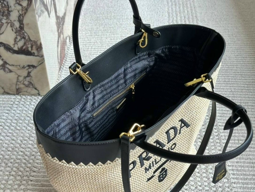 модная сумка,сумка,плетеная сумка,женская сумка prada,сумки тоут