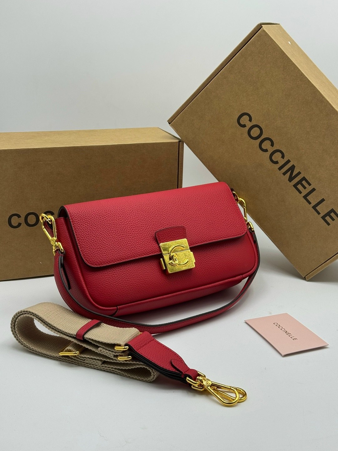coccinelle сумка,coccinelle сумка женская,сумки женская,сумка,сумки модные