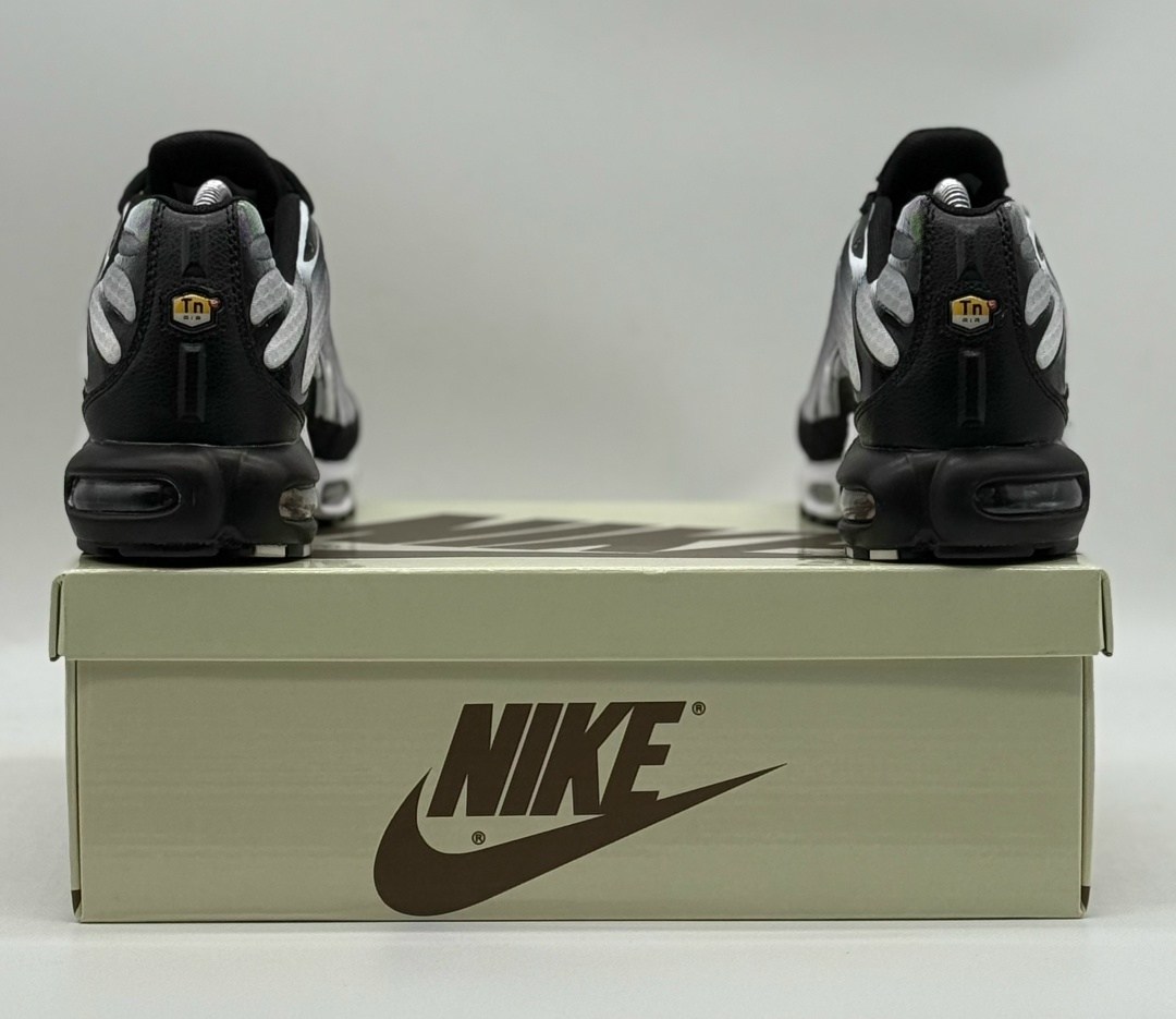 кроссовки nike air max tn plus,nike air max tn plus,кроссовки мужские nike air max tn plus,кроссовки nike air max tn plus ultra белые с серым,кроссовки nike tn plus