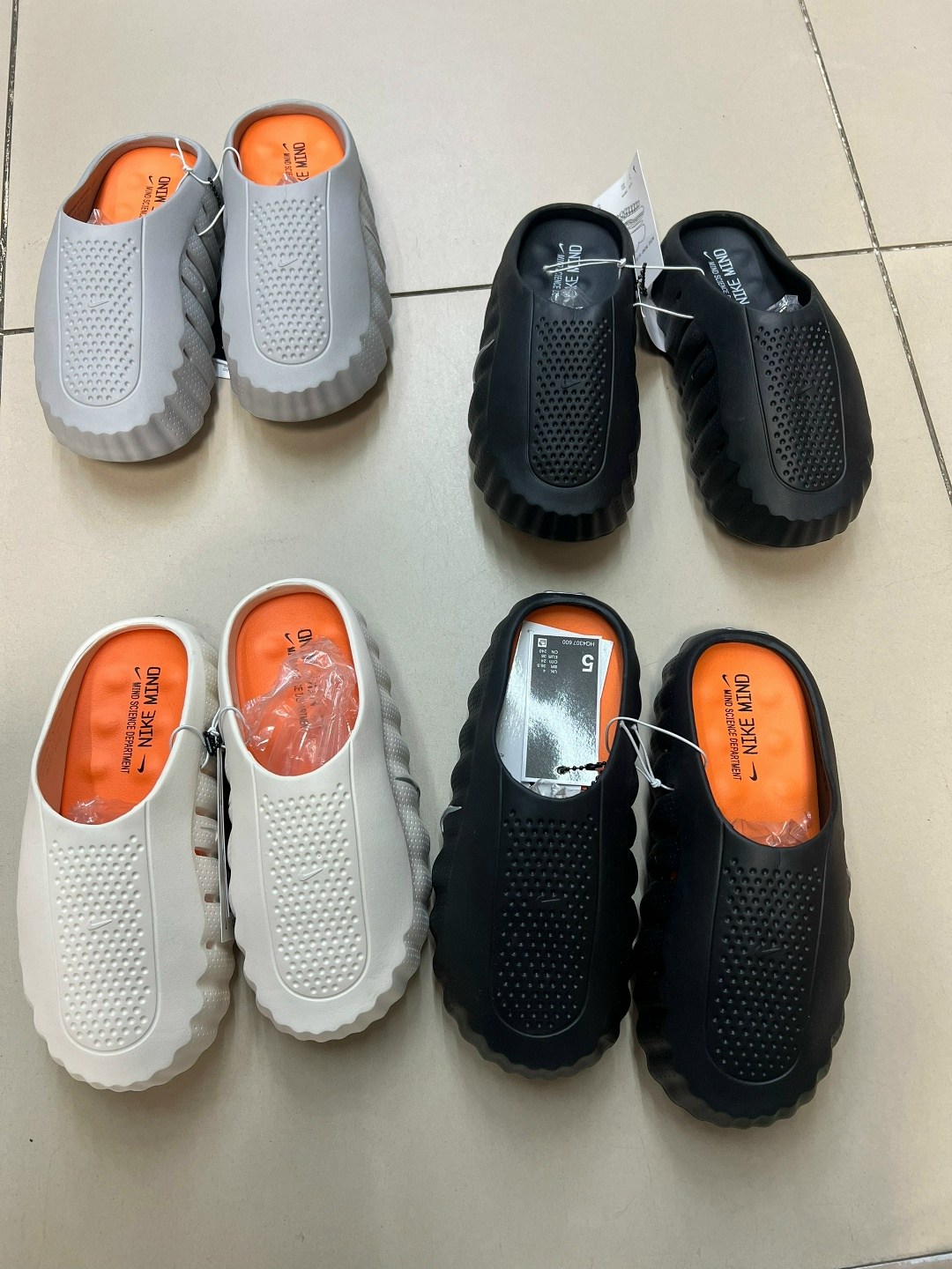 ,тапочки модные,спортивная ,мужские тапочки,тапочки для дома