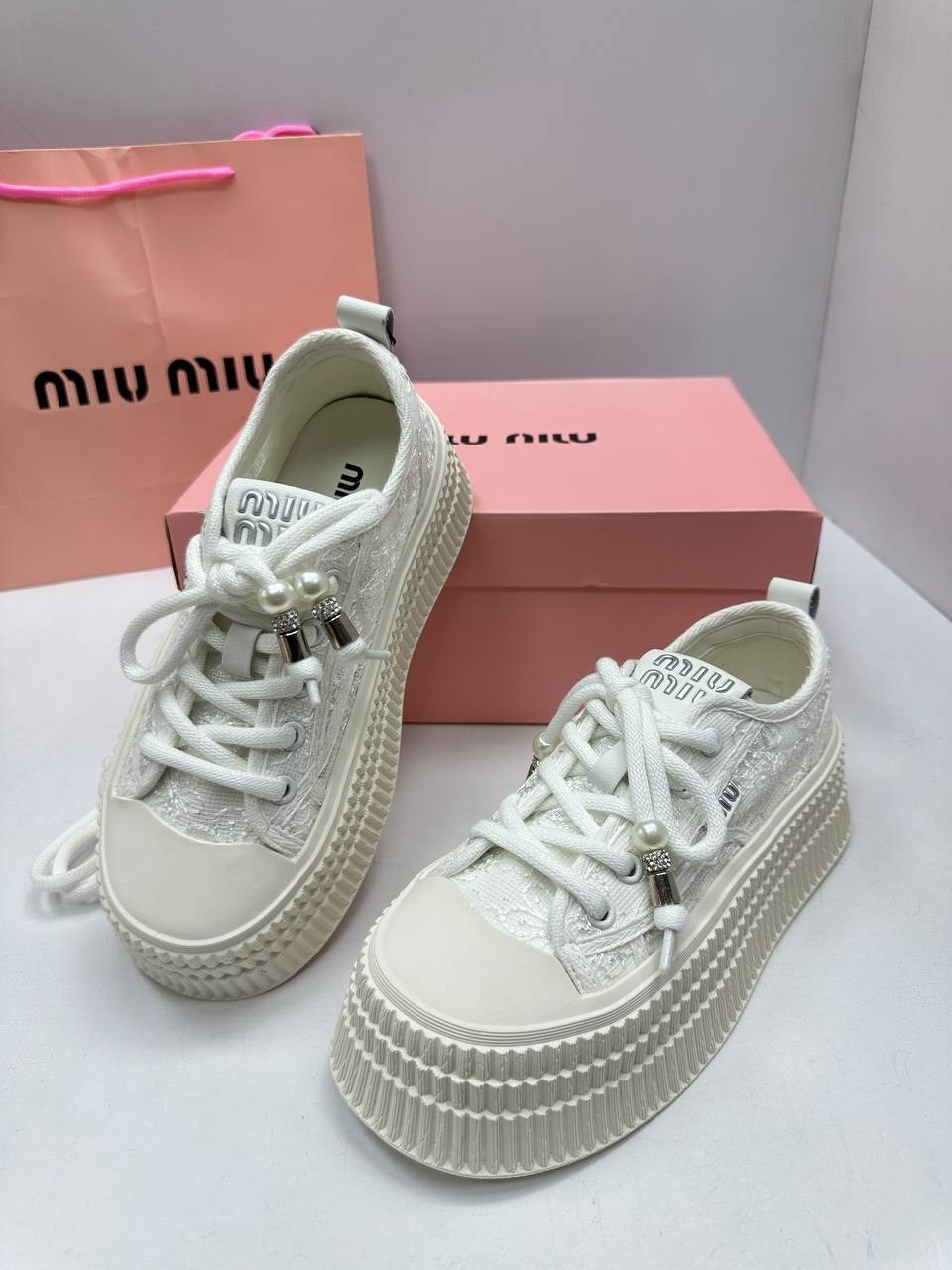 кеды miu miu женские,кеды miu miu на высокой подошве,кеды miu miu,кеды на платформе miu miu premium shoes 237107133,miu miu кроссовки