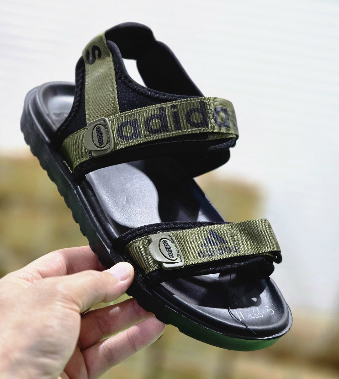сандалии adidas,спортивные сандалии адидас,сандалии адидас,сандалии мужские,сандалии мужские adidas