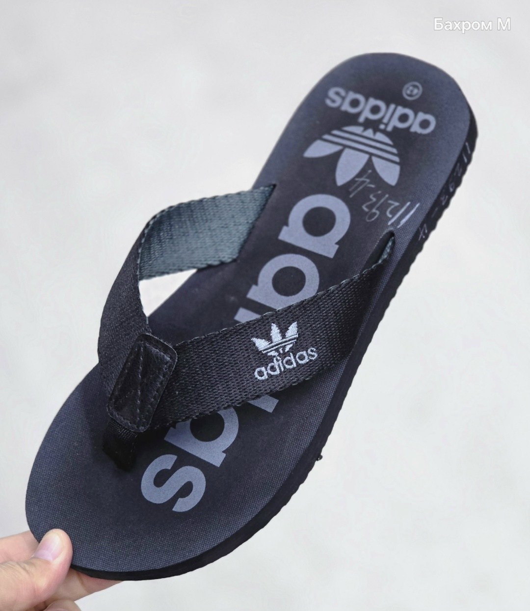 сланцы adidas,сланцы adidas eezay flip flop,сланцы мужские adidas paruko 2,сланцы мужские adidas,шлепанцы adidas