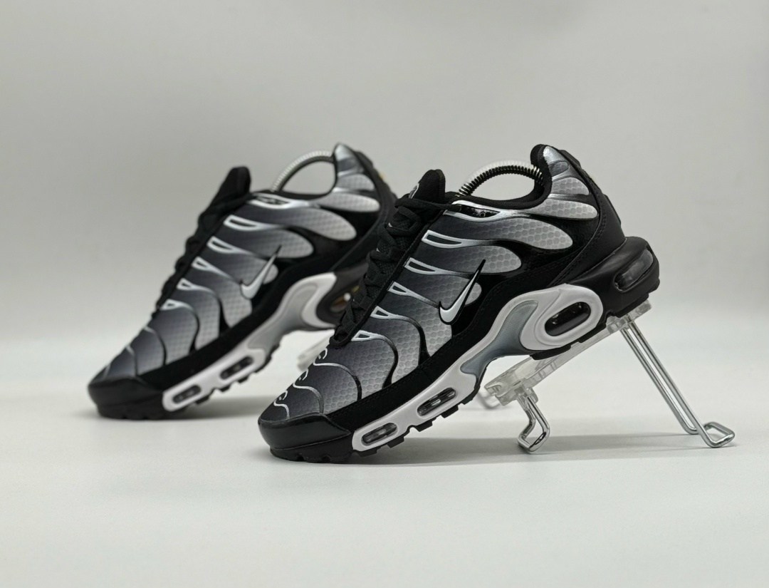 кроссовки nike air max tn plus,nike air max tn plus,кроссовки мужские nike air max tn plus,кроссовки nike air max tn plus ultra белые с серым,кроссовки nike tn plus
