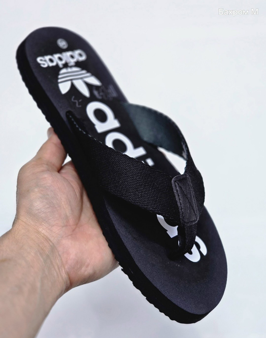 сланцы adidas,сланцы adidas eezay flip flop,сланцы мужские adidas paruko 2,сланцы мужские adidas,шлепанцы adidas