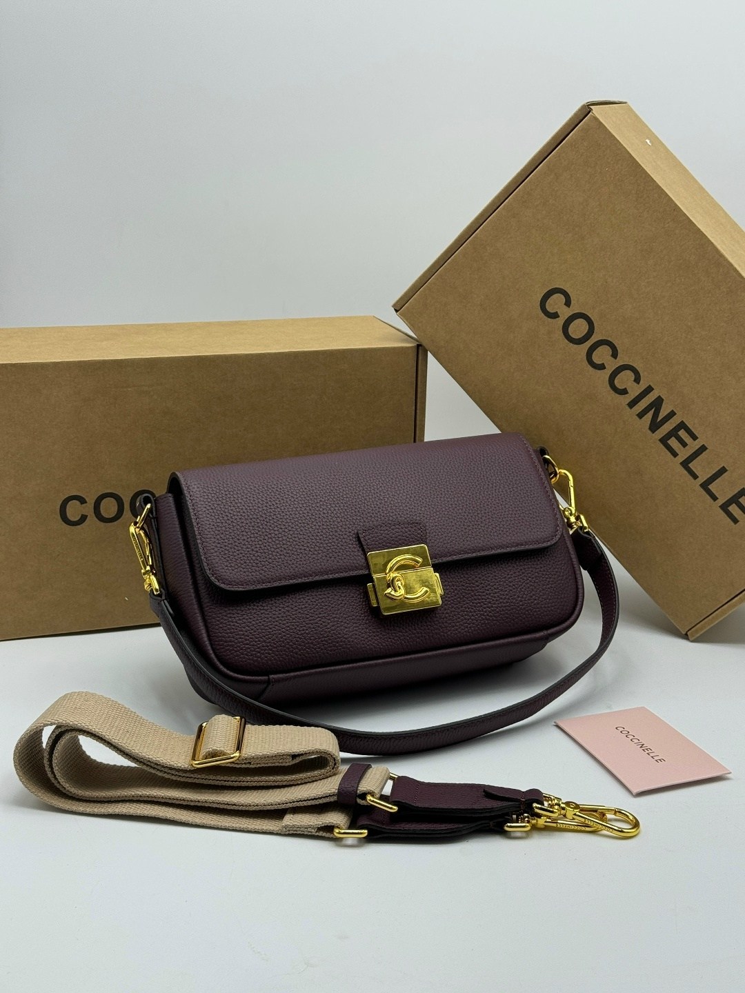 coccinelle сумка,coccinelle сумка женская,сумки женская,сумка,сумки модные