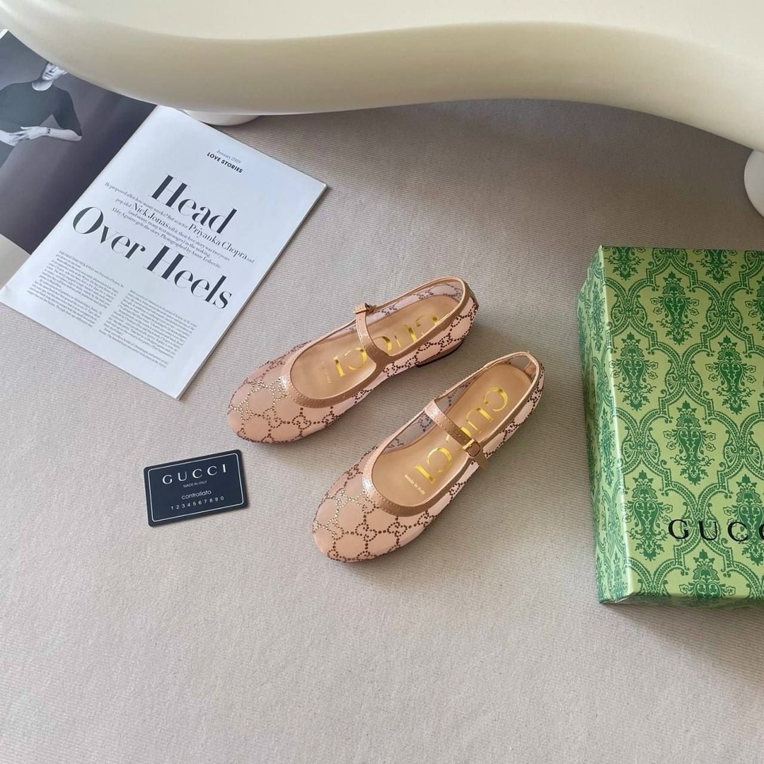 босоножки gucci,туфли gucci,балетки gucci,сандалии gucci,элегантные босоножки