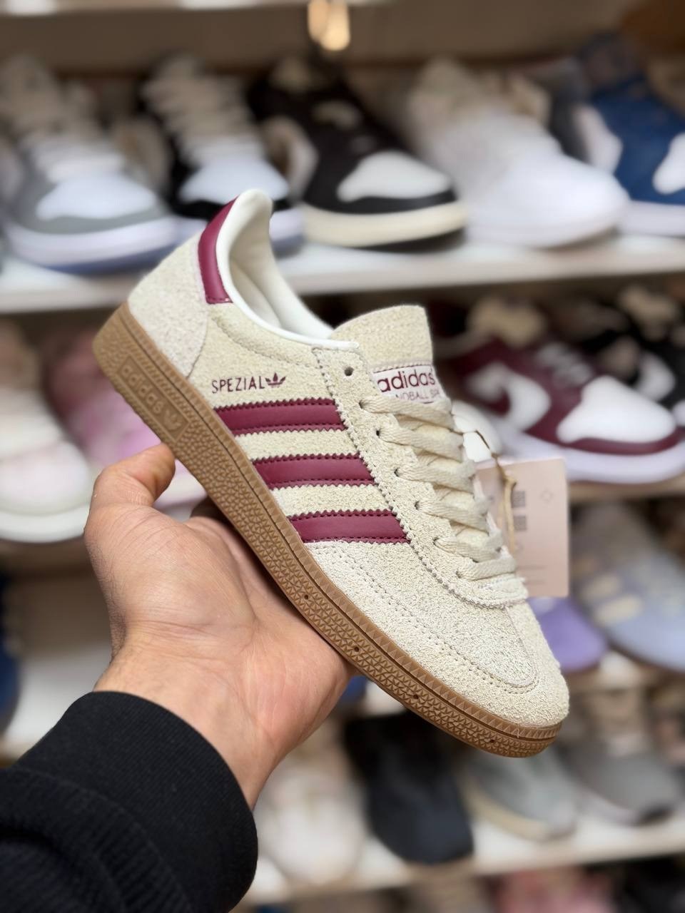 кроссовки adidas spezial,adidas originals handball spezial,кроссовки adidas handball spezial,adidas handball spezial,spezial adidas