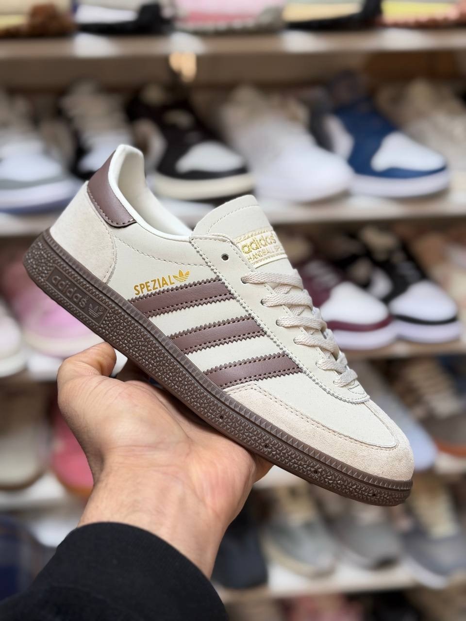 кроссовки adidas spezial,adidas originals handball spezial,кроссовки adidas handball spezial,adidas handball spezial,spezial adidas