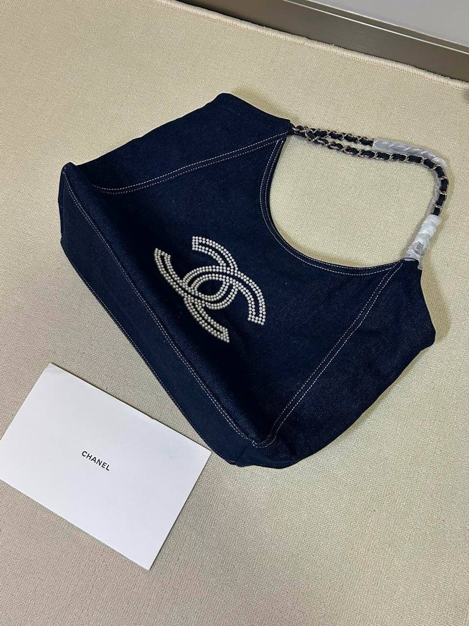 сумка chanel,сумка женская chanel,сумка шанель тоут бэг,сумка шанель,сумка тоут chanel