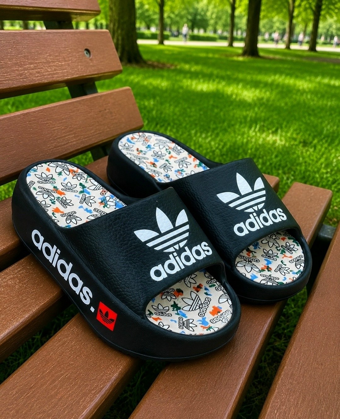 ,женские шлепанцы,женские тапки,шлепанцы adidas,шлепки женские