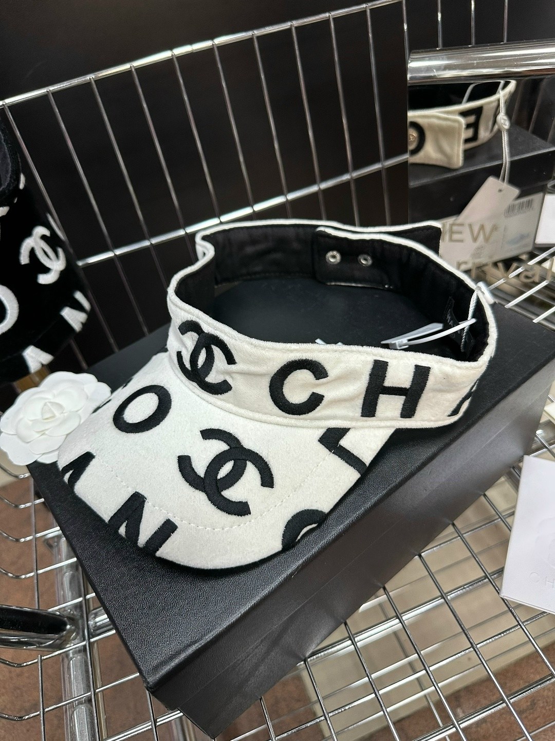 шлепанцы chanel,шлепки шанель,женские шлепанцы,шлепки chanel,шлепки женские