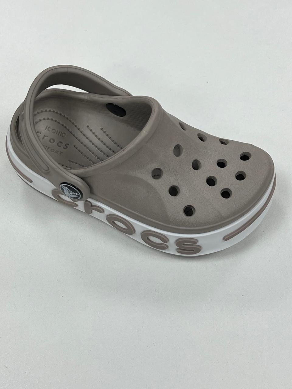сабо crocs мужские серые летние,сабо кроксы летние bayaband clog crocs цвет пепел,сабо кроксы crocs sarah clog crocs цвет светло-коричневый, белый,crocs сабо,сабо кроксы летние bayaband clog crocs 328