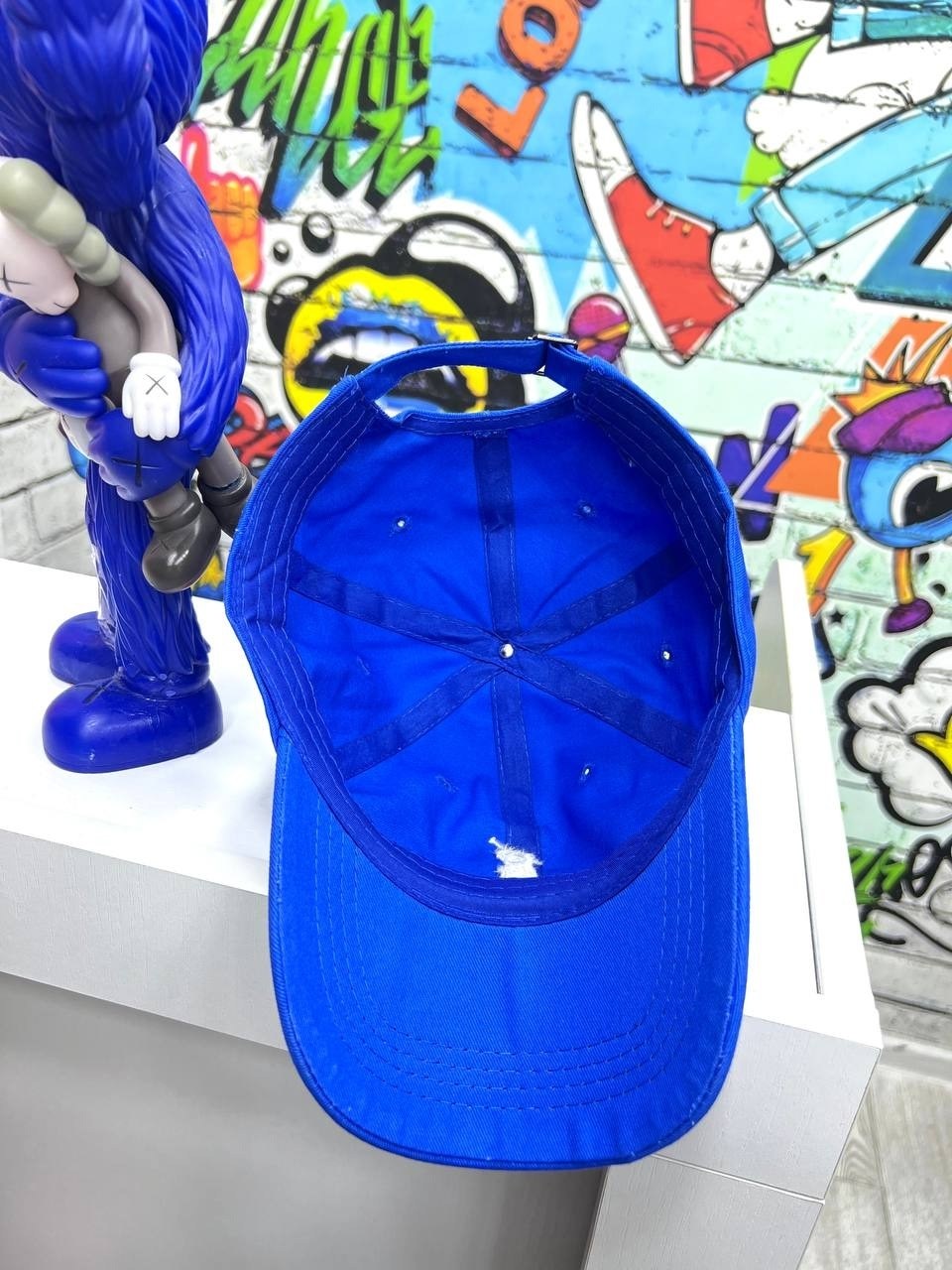 бейсболка polo ralph lauren,кепка polo ralph lauren,синяя бейсболка polo ralph lauren,kaws фигурка,кепка поло ральф лорен