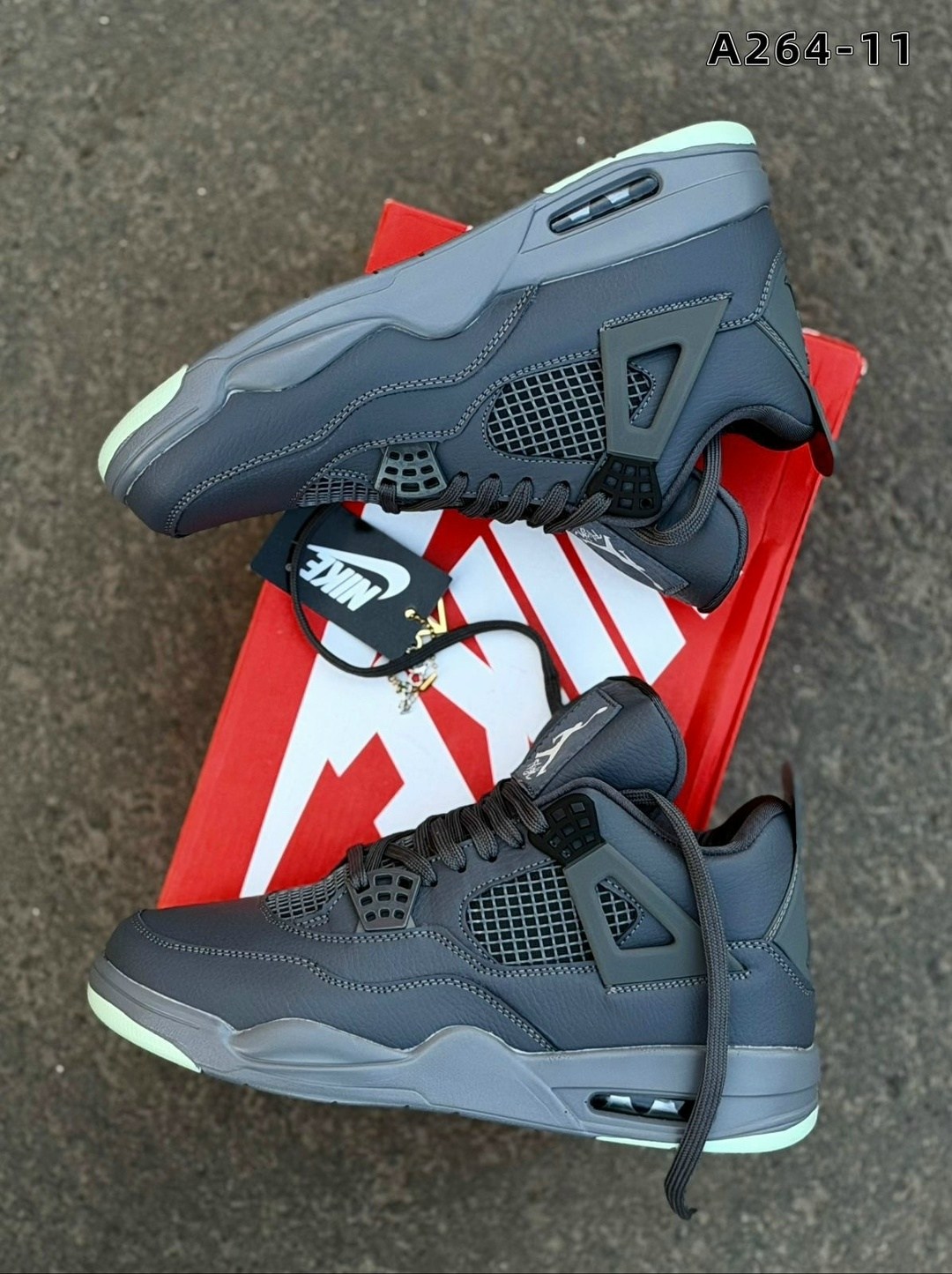 кроссовки nike air jordan 4 retro,кроссовки nike air jordan 4,кроссовки nike air jordan 4 black cat,кроссовки nike air jordan 4 retro black cat,мужские кроссовки nike air jordan